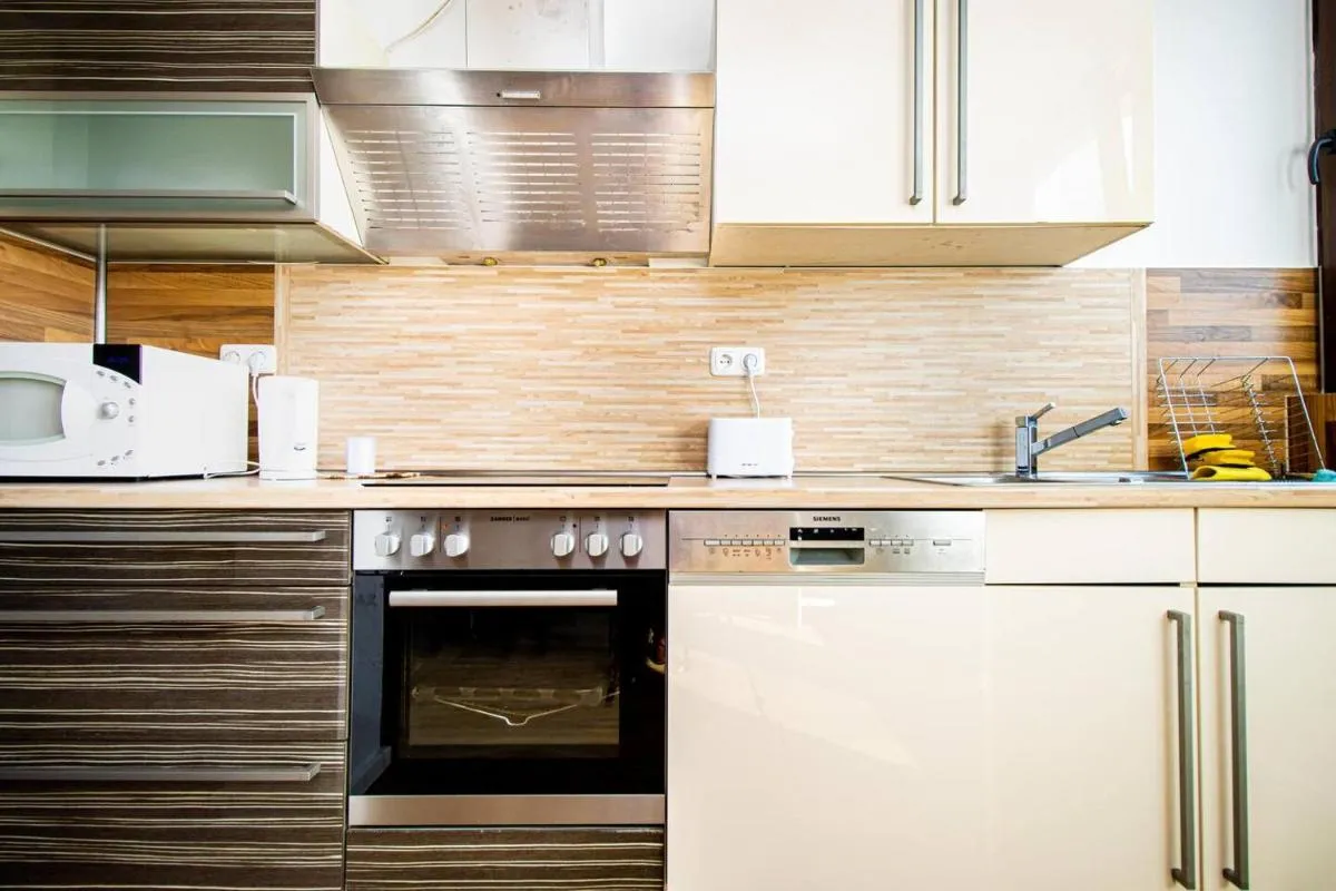 Image 3 of 468 Plagwitz Apartment Kulturviertel