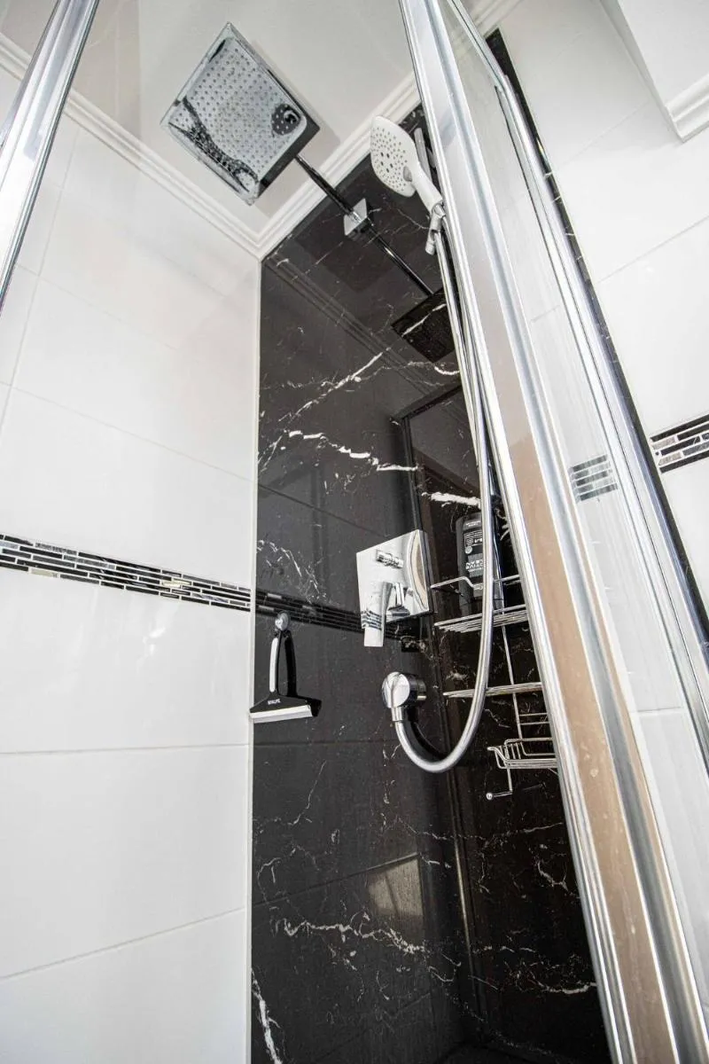 Image 6 of 468 Plagwitz Apartment Kulturviertel