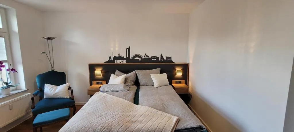 Image of Air-conditioned apartment in a great location with balcony