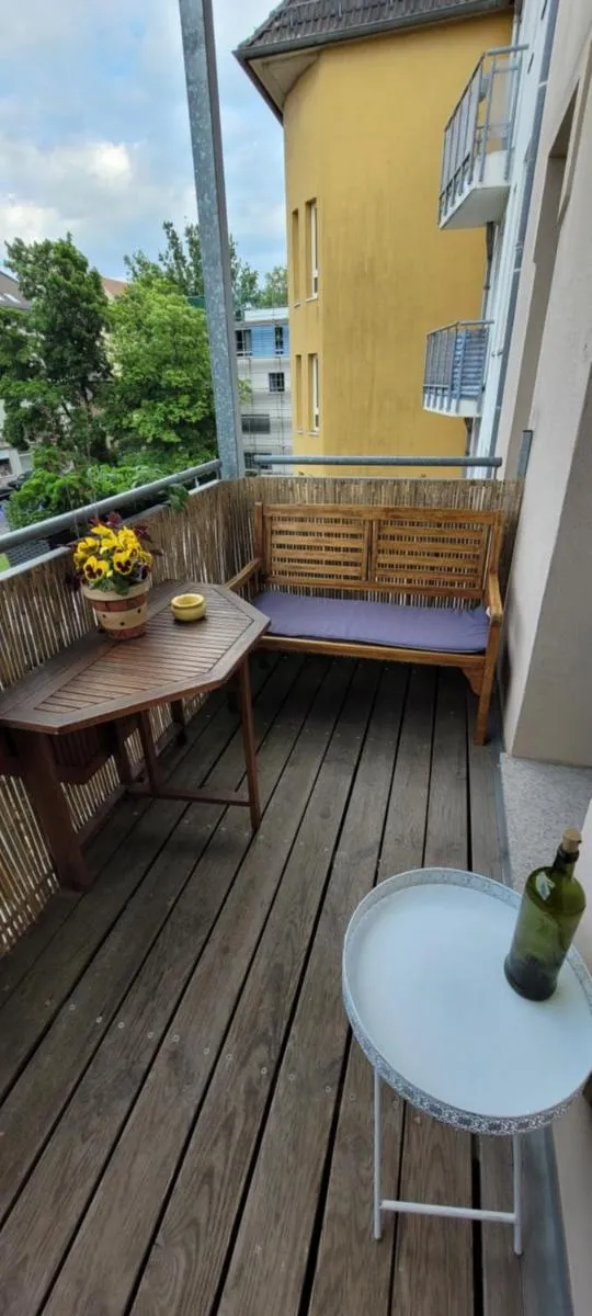 Image 4 of Air-conditioned apartment in a great location with balcony