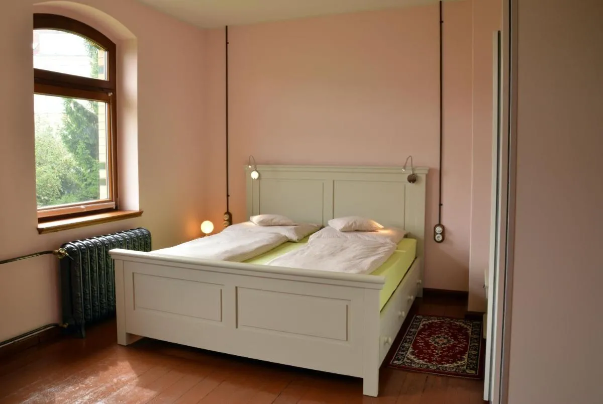 Image 1 of Alte Bahnstation Leipzig (Appartement TWO & ONE)