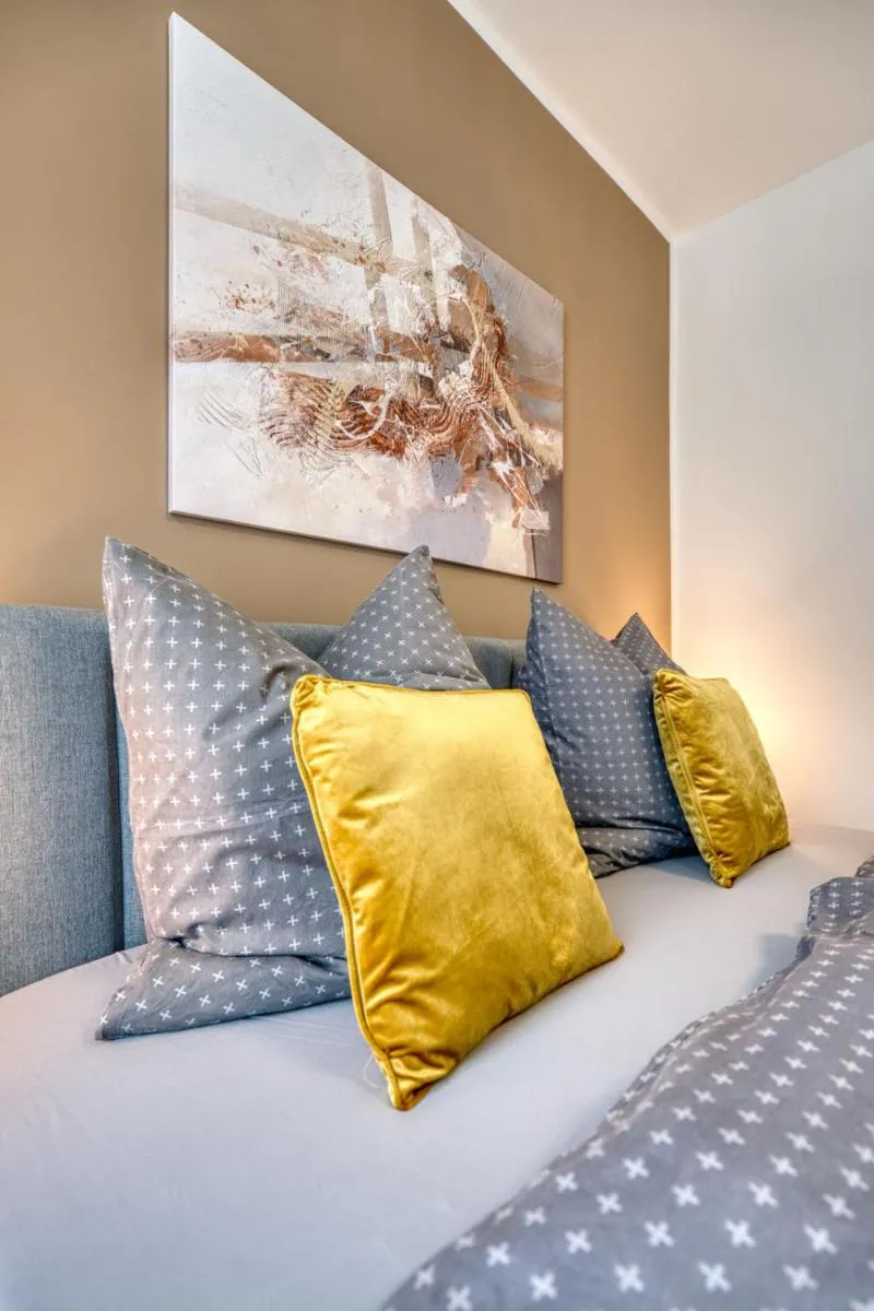 Image 5 of Beautiful 2 room apartment