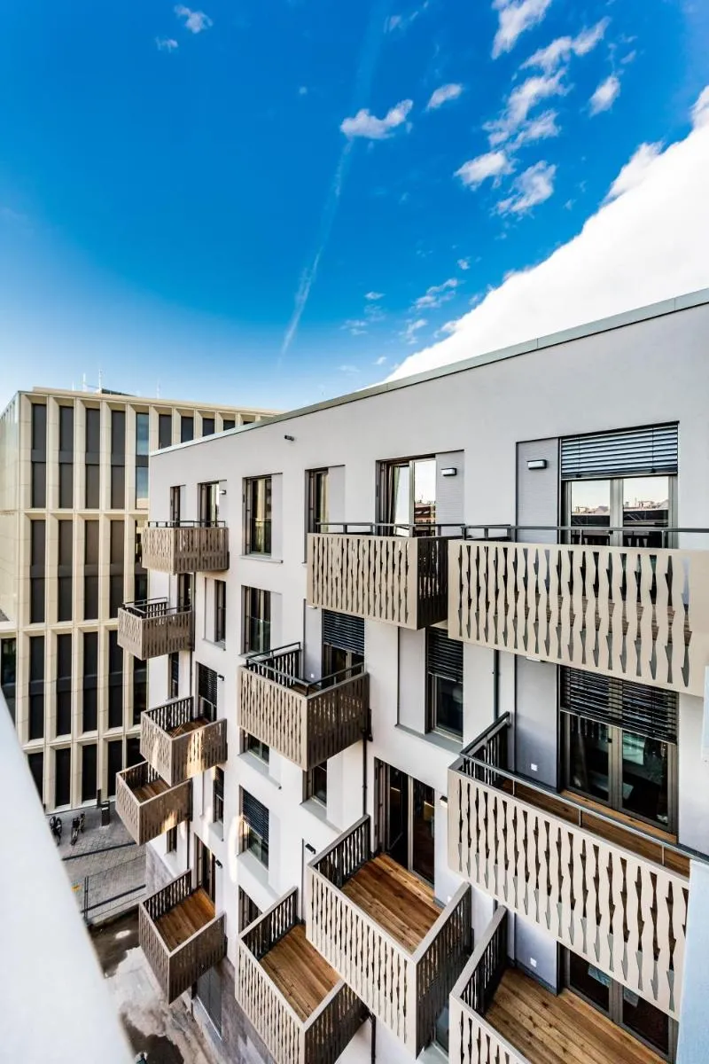 Image 5 of Best Western Plus Royal Suites