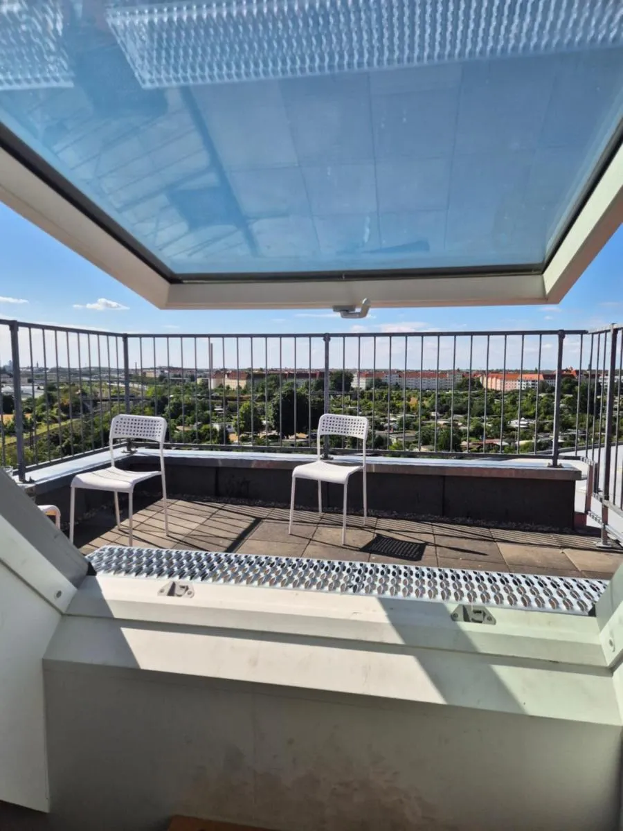 Image 5 of Big apartments, big bathrooms, single beds, perfect for groups