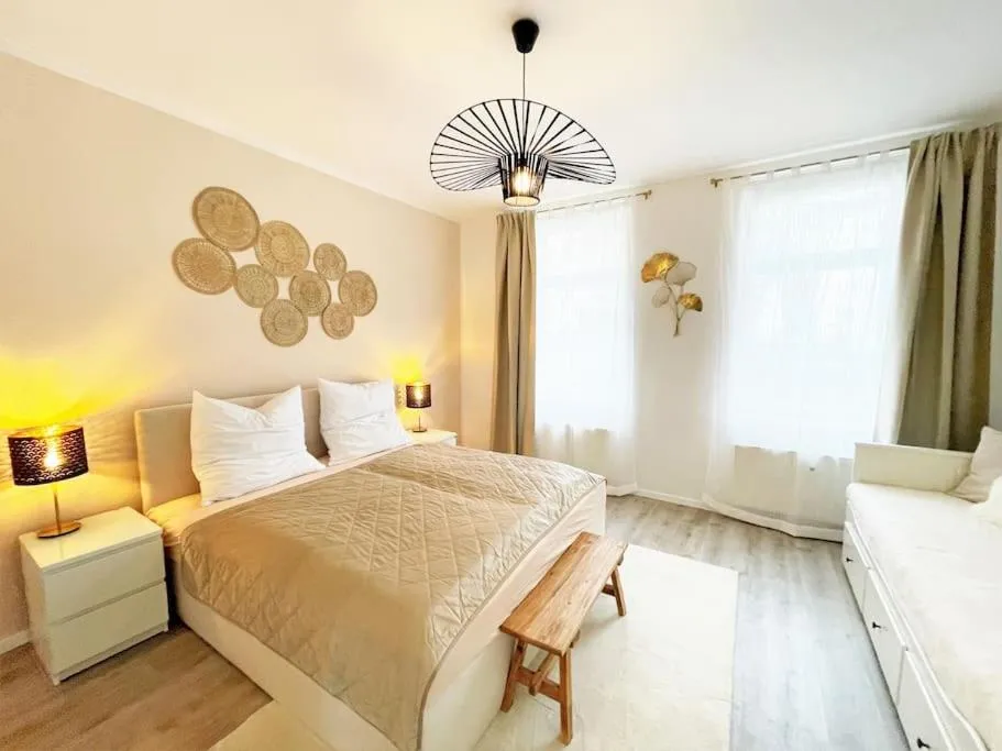 Image 5 of CASARINA – Charmante Wohnung direkt am Zoo mit Sauna