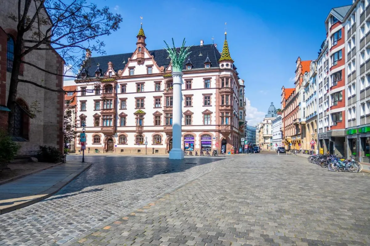 Image 5 of Capri by Fraser Leipzig