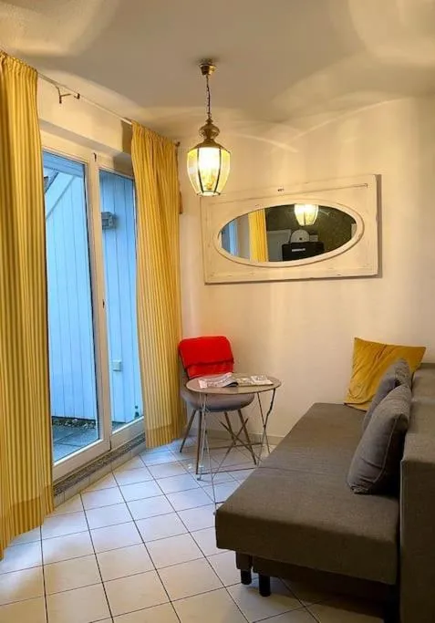 Image 5 of Dachgeschosswohnung mit 2 Schlafzimmern Zentrum Nord mit Aufzug