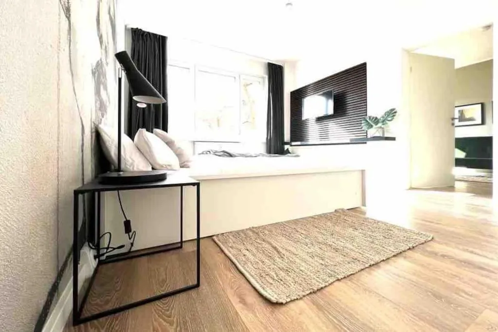 Image 2 of Design Apartment – Wohnen mit Stil und Komfort