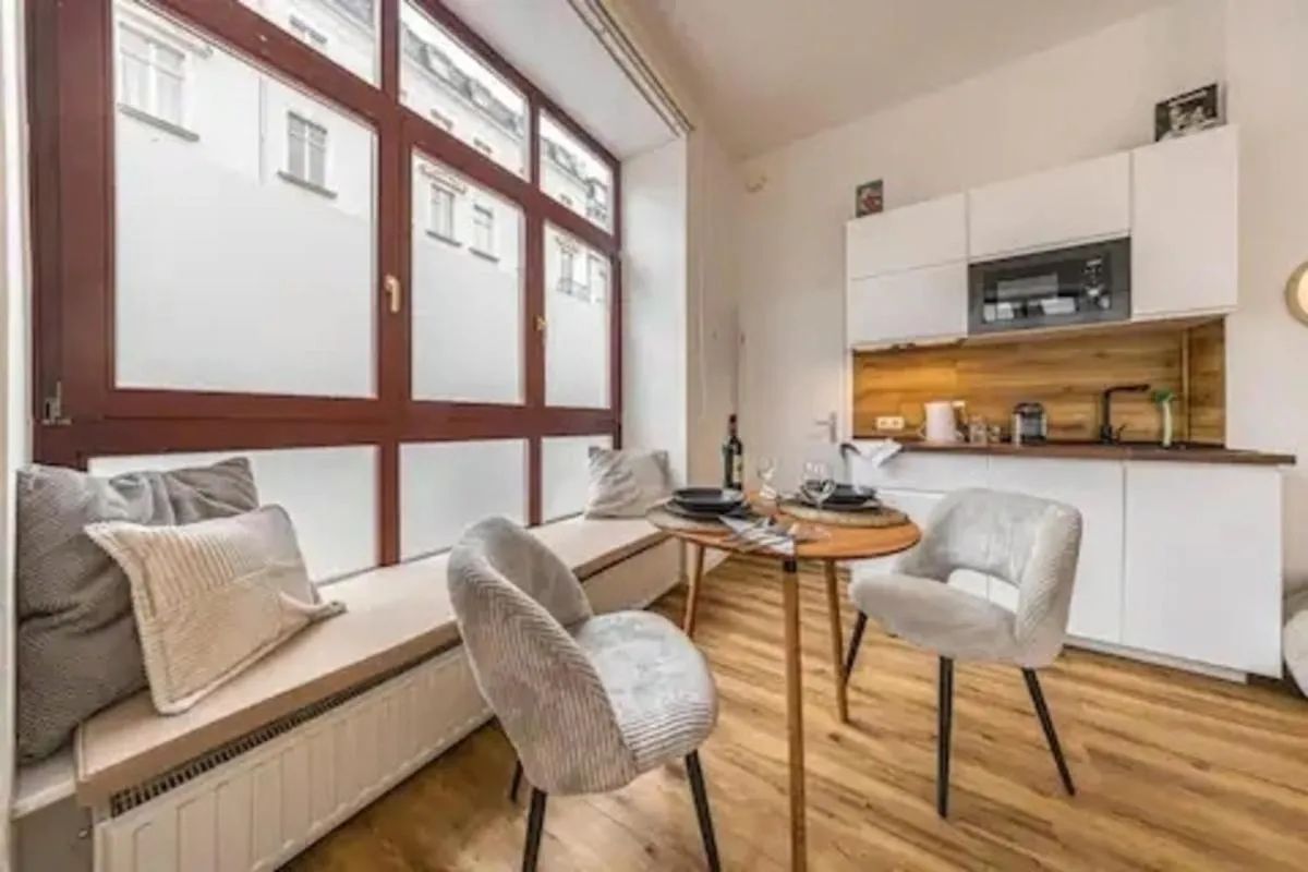 Image 2 of Design Studio zentral Küche parknah