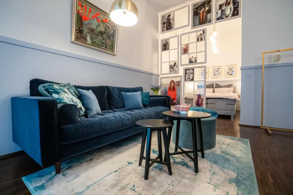 Image of Designer Loft-Ferienwohnung im Zentrum mit Tiefgaragen-Parkplatz, Waschmaschine und Privatterrasse