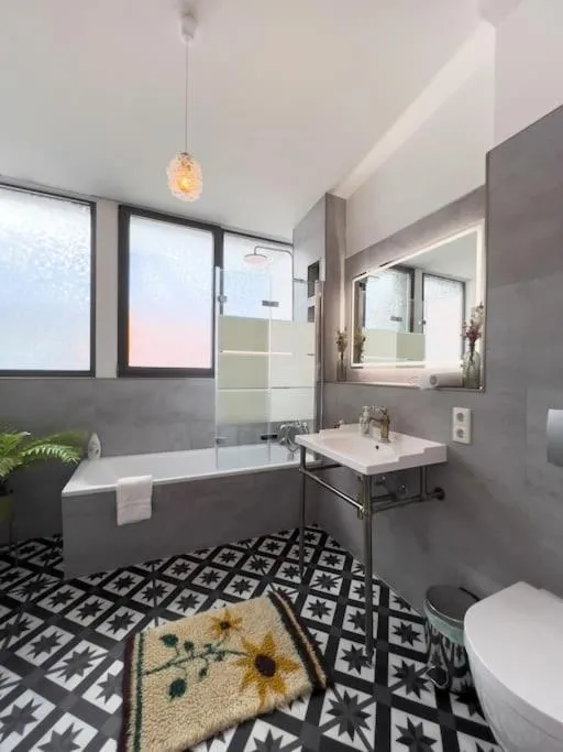 Image 6 of Exklusives Leipzig City Apartment Century