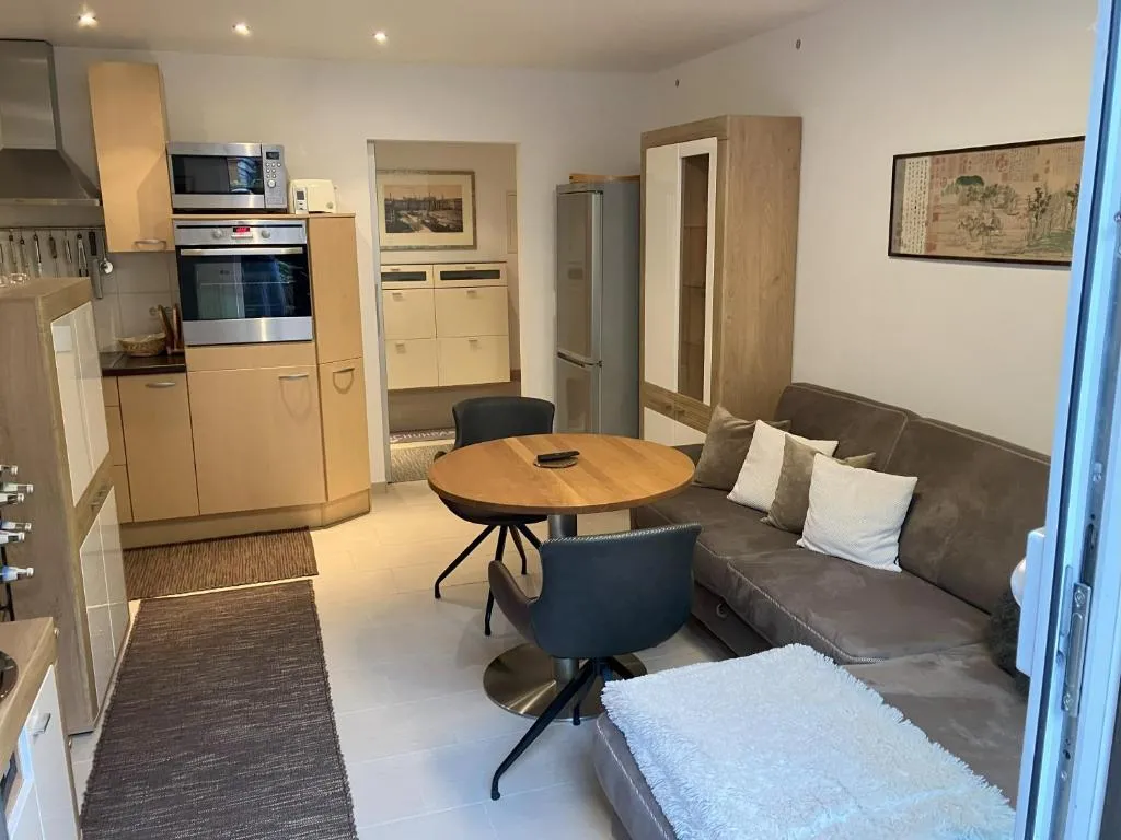 Image of FeWo in Familienhaus mit Garten, Terrasse, Carport mit E-Ladestation, Südost