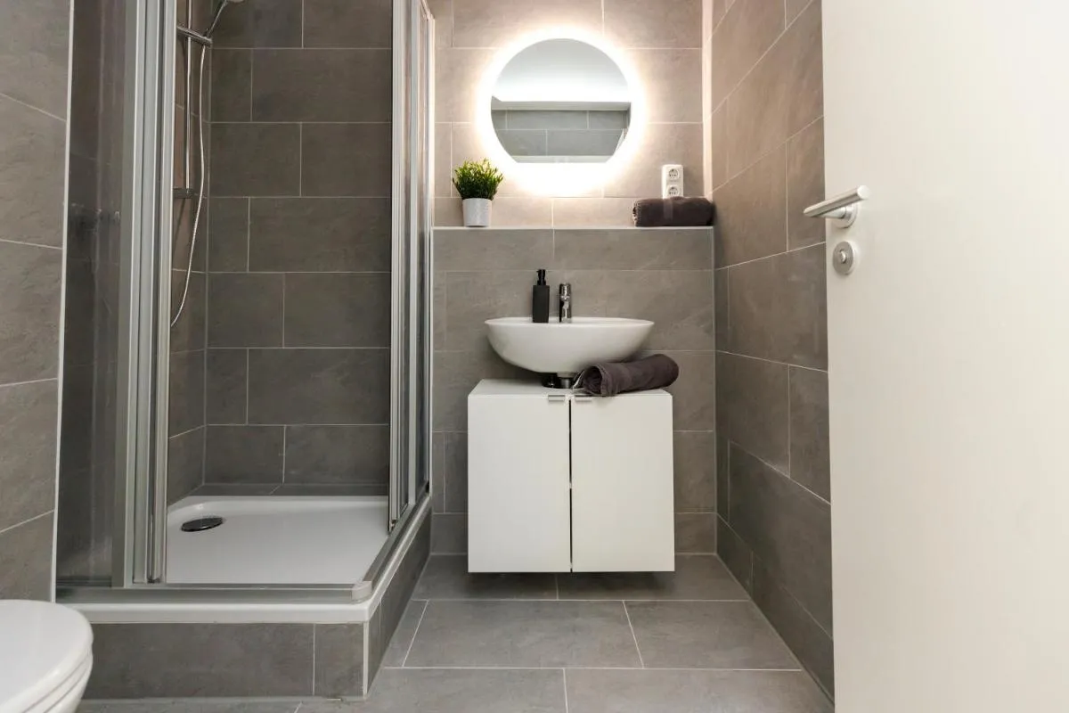 Image 2 of FullHouse Premium Apartments R31