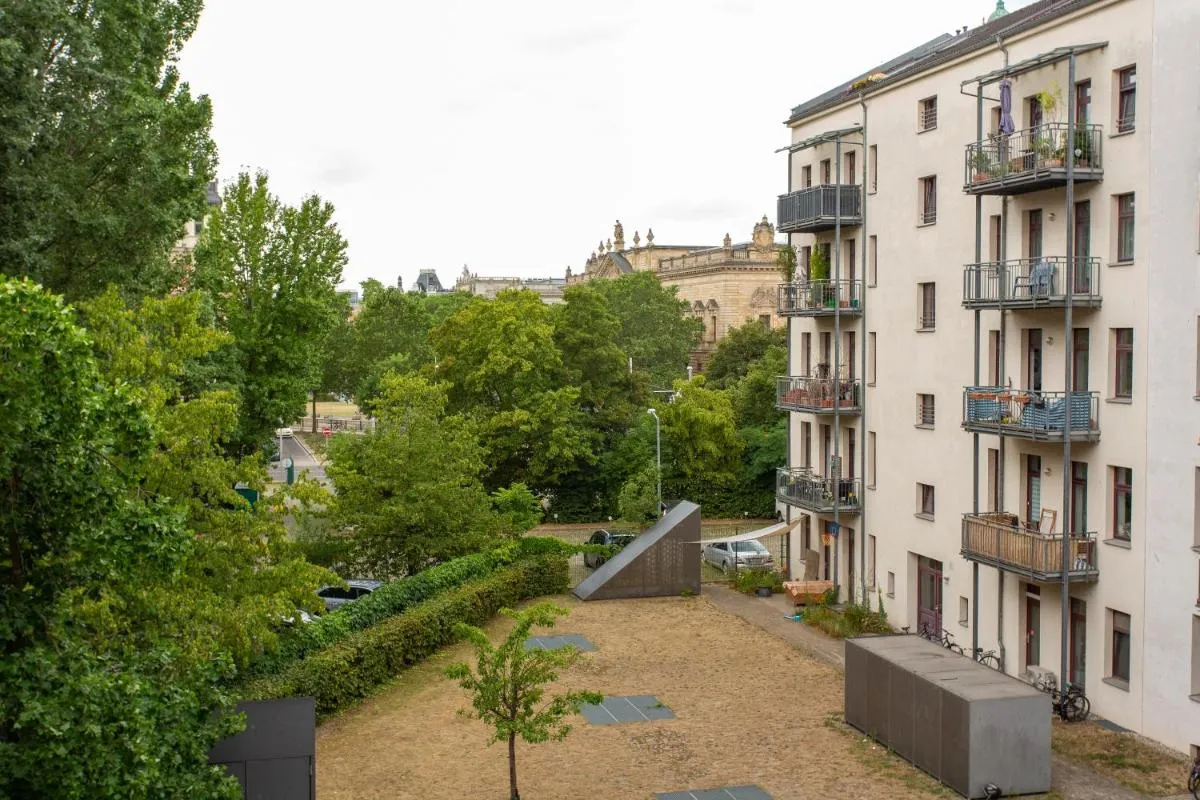 Image 5 of FullHouse – Leipzig – M14 Apartments – Balcony – SmartTV