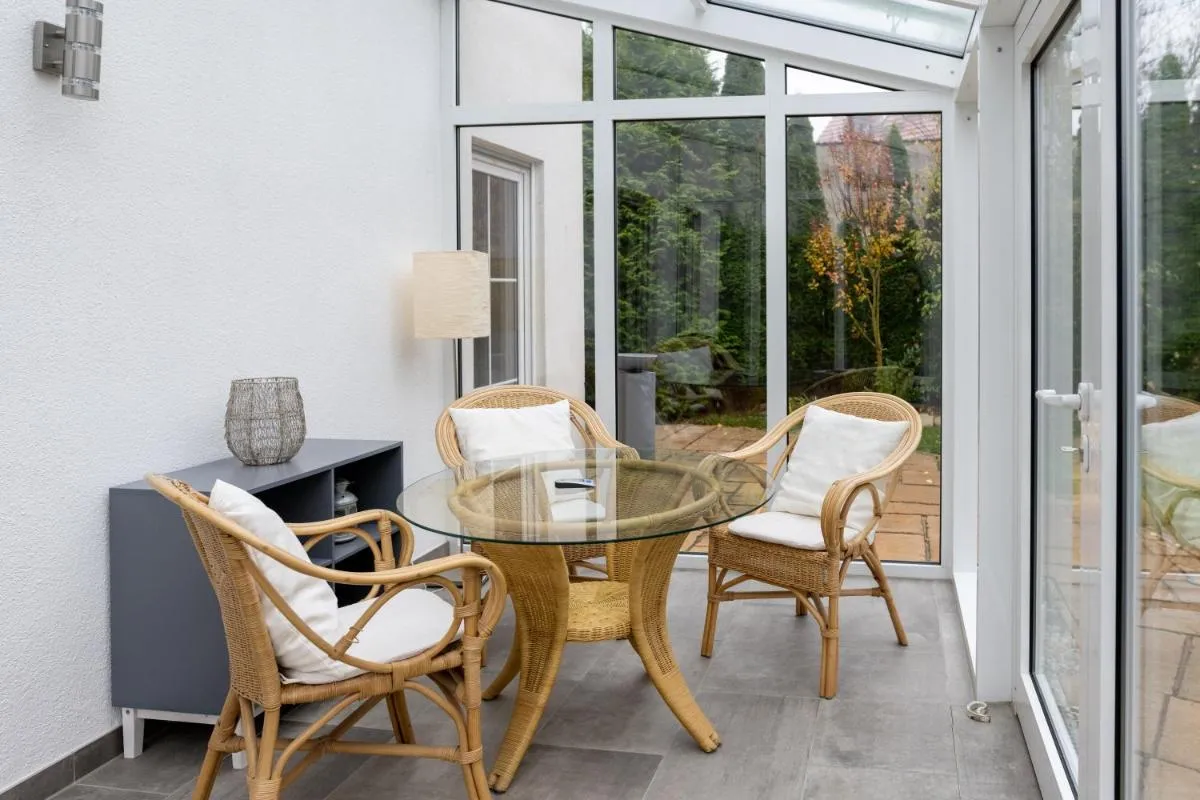 Image 1 of Ganzes Ferienhaus in Leipzig mit Garage und Fußbodenheizung