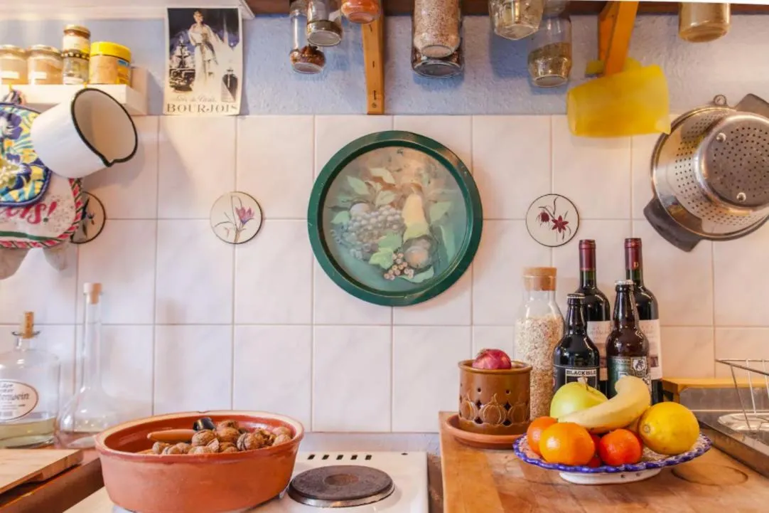 Image 2 of Gemütliche Wohnung mit Balkon – Südplatz nur 2 Minuten entfernt