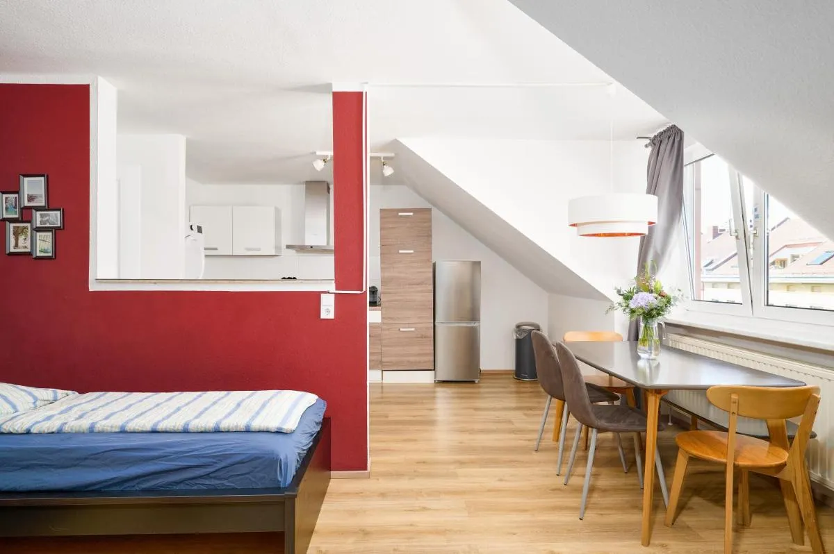 Image 6 of Gemütliche und zentrale Dachwohnung mit Parkplatz und Netflix