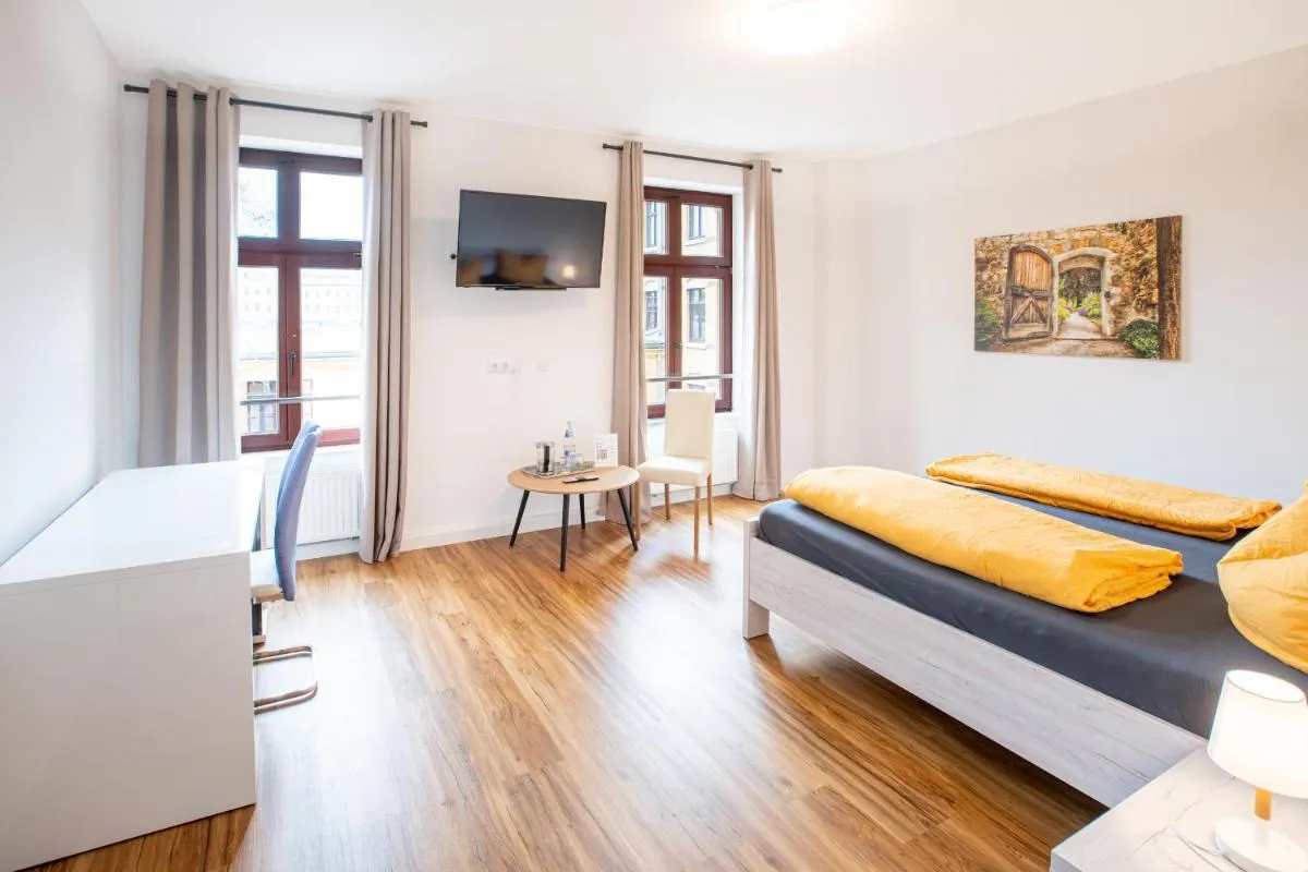 Image 6 of Gwuni Mopera