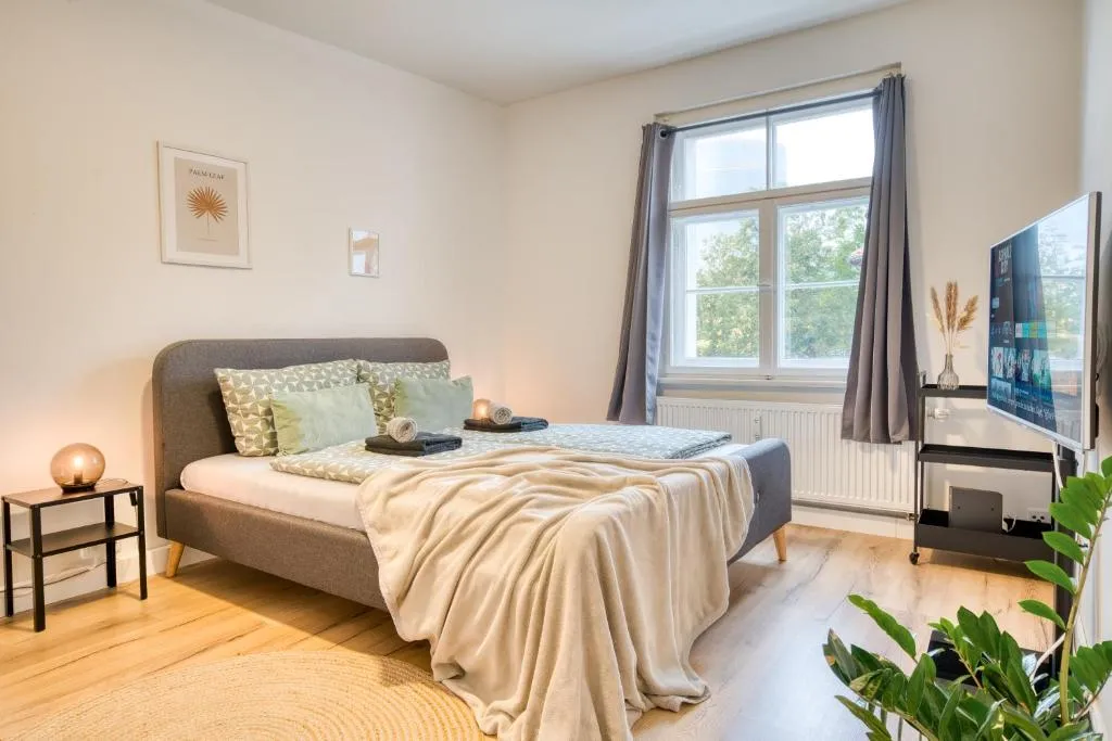 Image of HOMY I Stylisches Retroapartment Netflix & WLAN