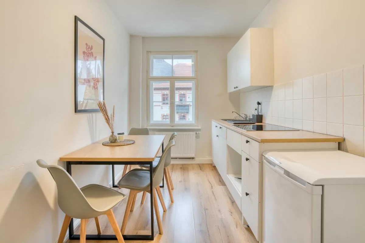 Image 3 of HOMY I Stylisches Retroapartment Netflix & WLAN