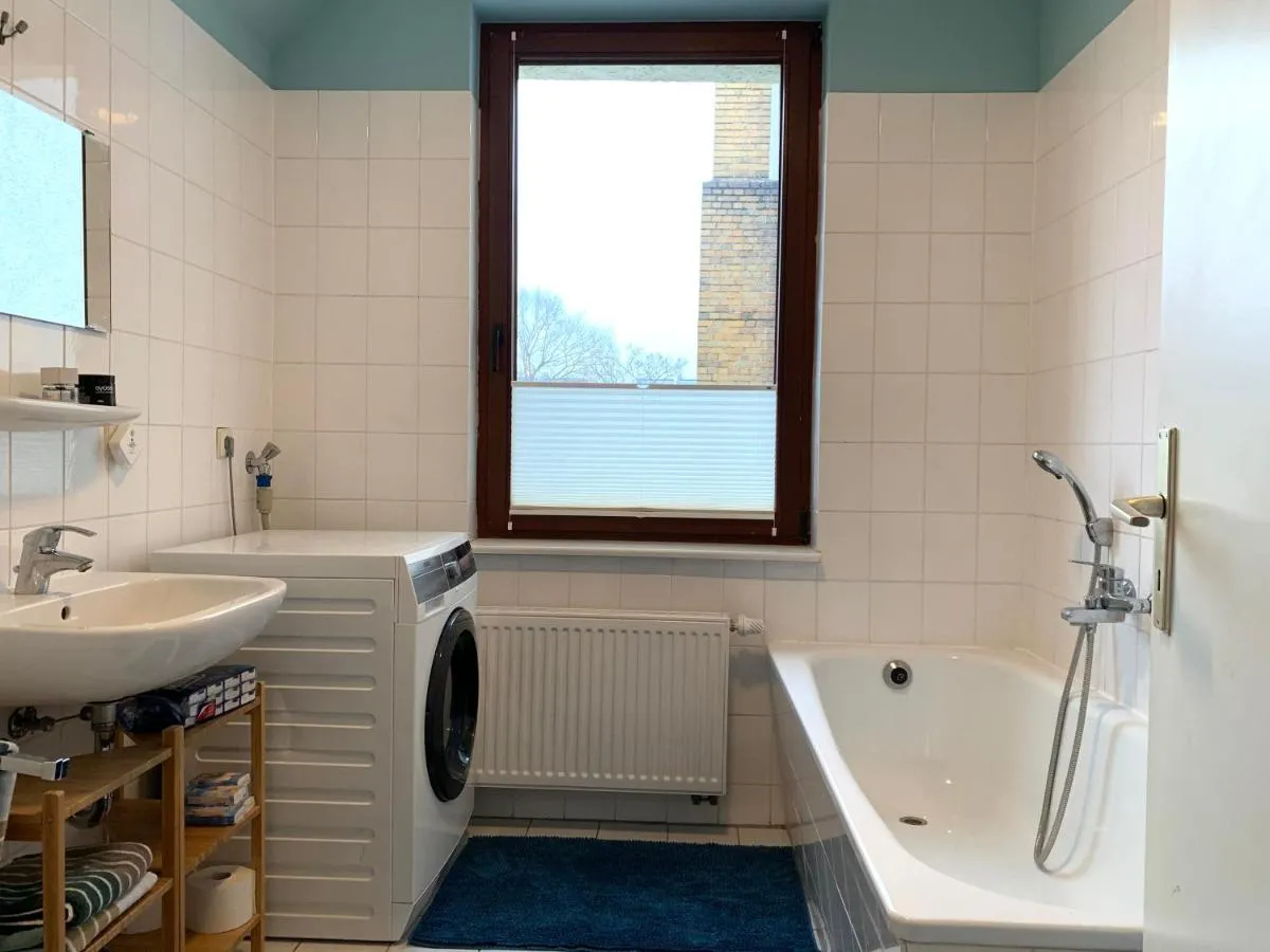 Image 2 of Hinterhaus Apartment No1