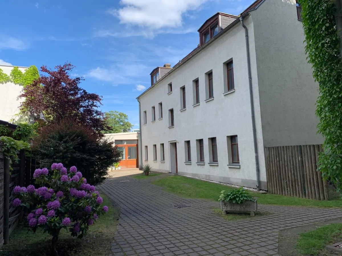 Image 5 of Hinterhaus Apartment No1