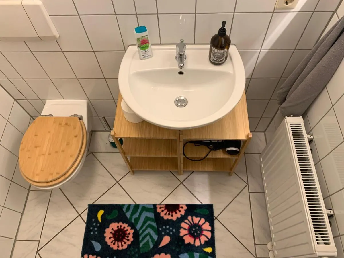 Image 2 of Hinterhaus Apartment No4