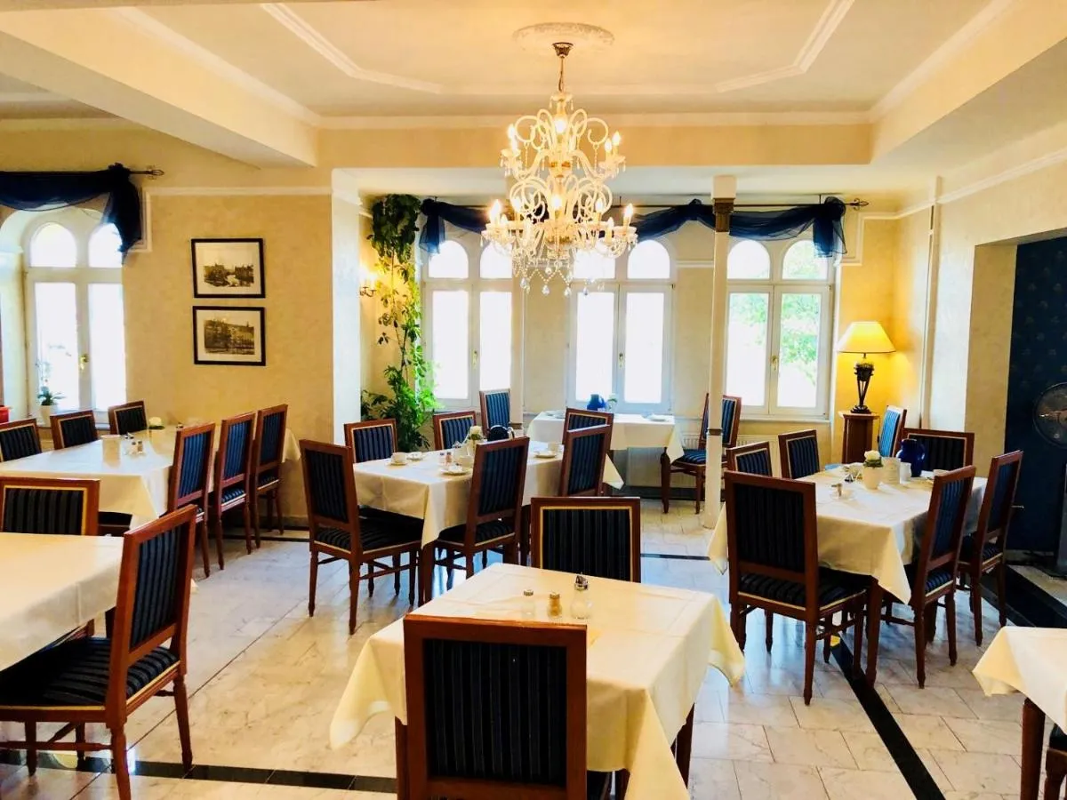 Image 2 of Hotel am Bayrischen Platz