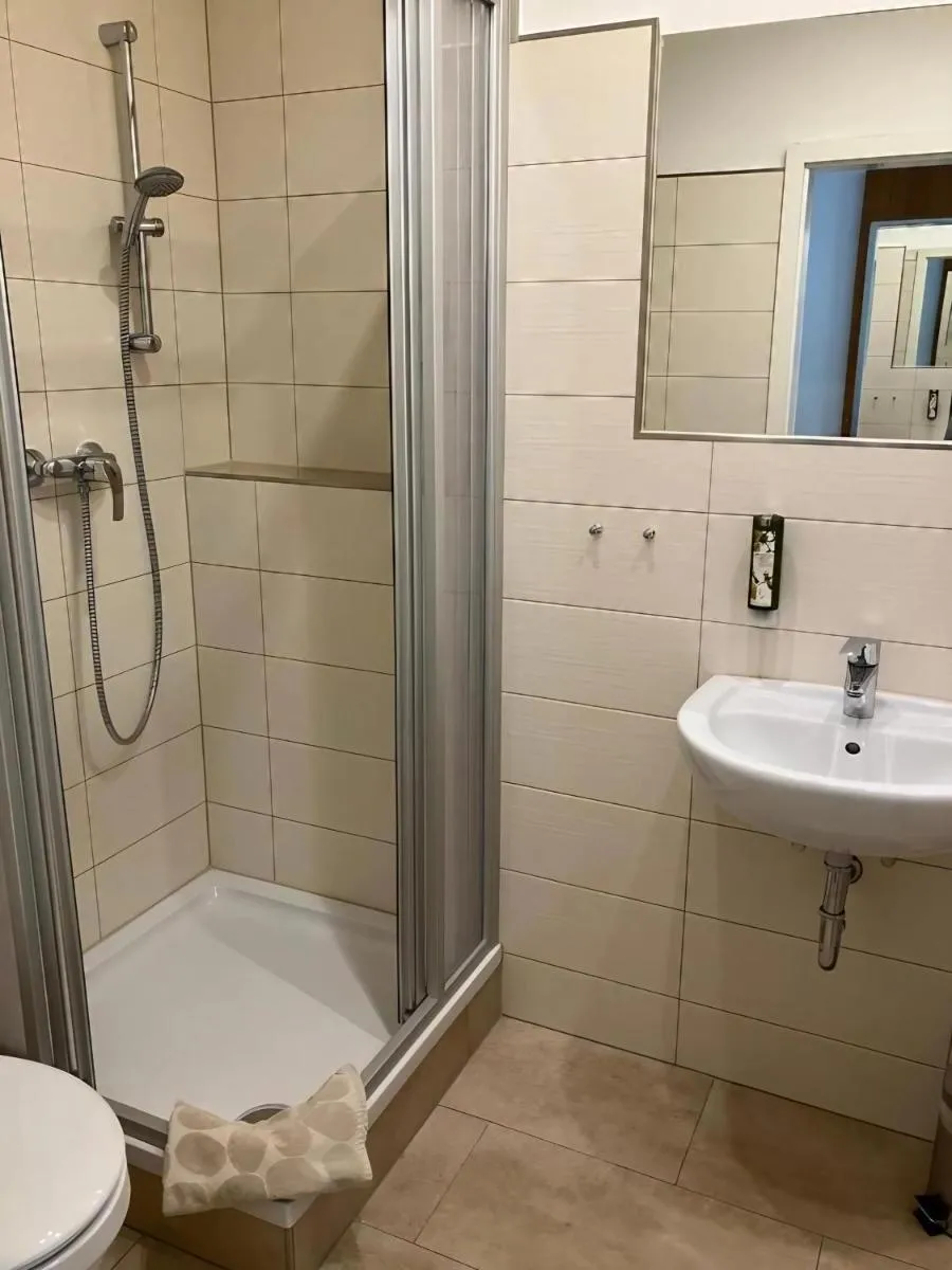 Image 3 of Hotel am Bayrischen Platz