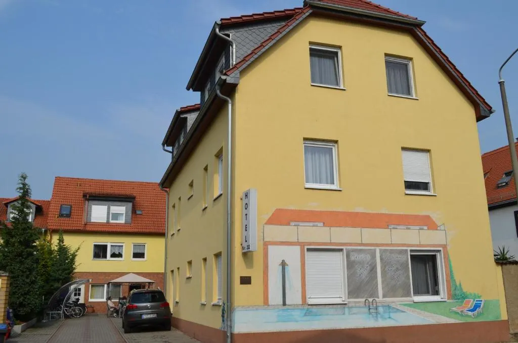 Image of Hotel am Gutspark Prager GbR