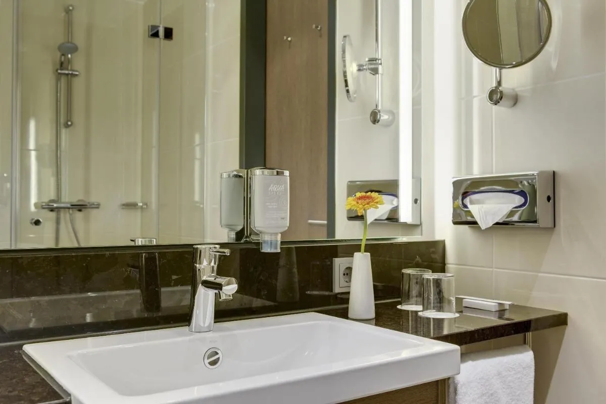 Image 2 of IntercityHotel Leipzig