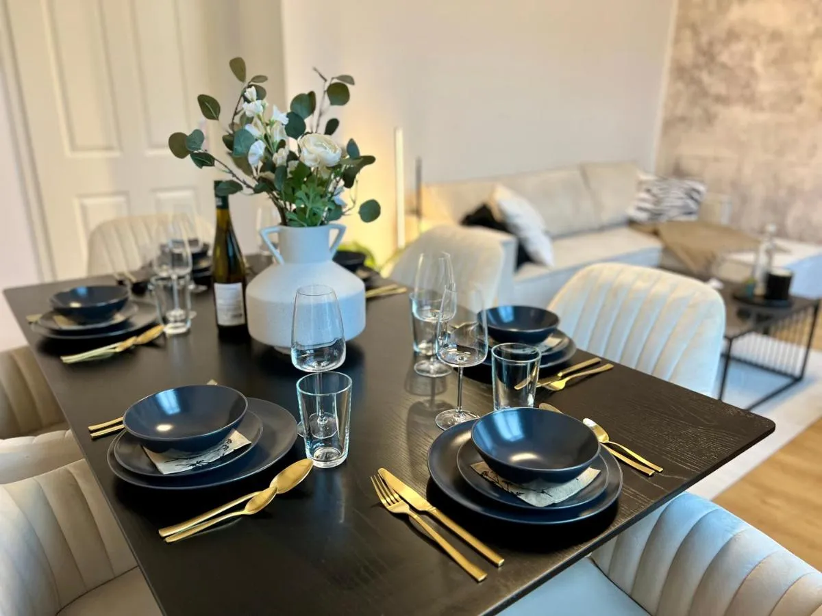 Image 1 of LE Vacation City-Apartment, Parkplatz, Küche, Neflix, Free TV