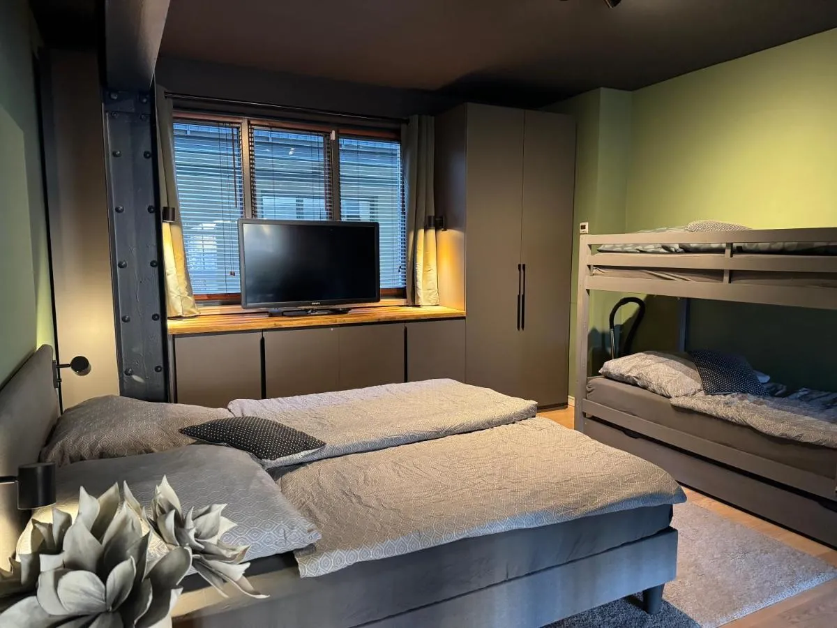 Image 1 of LOFT BW29 Zentrum – Freizeit & Arbeit – 5 Personen – WIFI