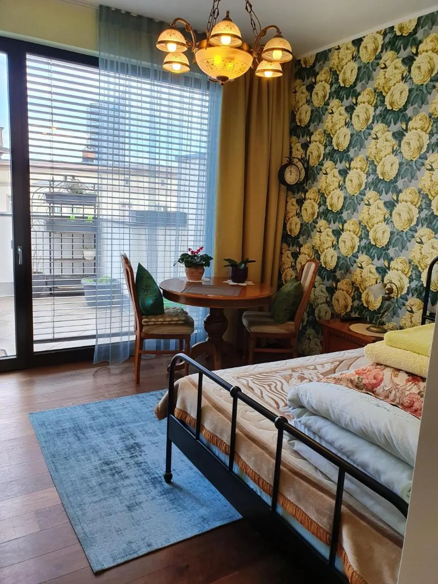 Image 3 of LUXUSAPPARTEMENT mitten in Leipzig Neueröffnung !