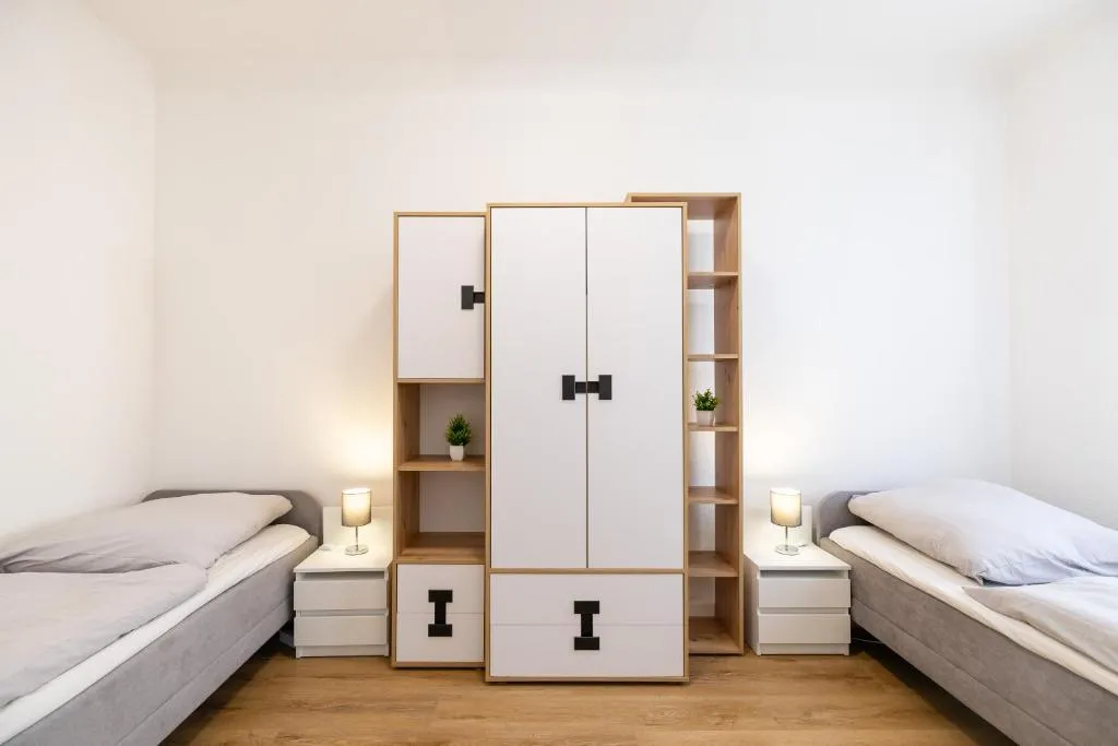 Image of LeHaStays – Apartment Leipzig I 4 Einzelbetten