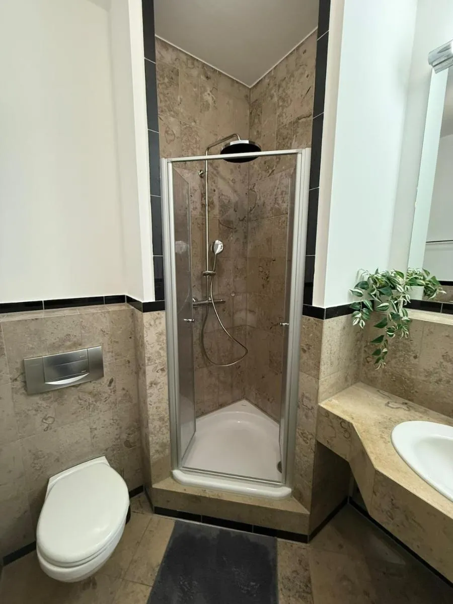 Image 2 of Leipzig Waldstr Wohnung 1