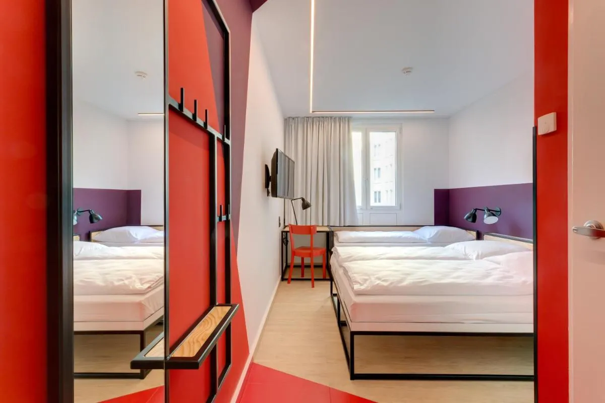 Image 1 of MEININGER Hotel Leipzig Hauptbahnhof