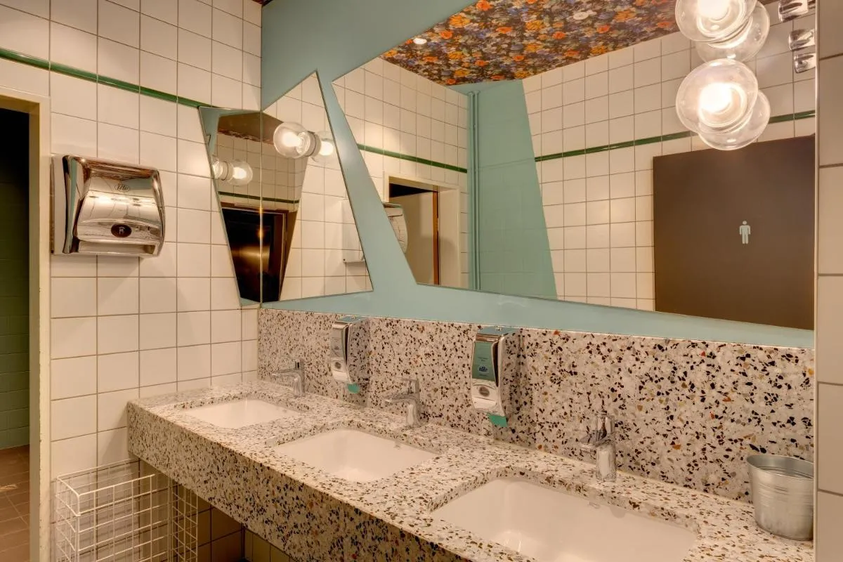 Image 2 of MEININGER Hotel Leipzig Hauptbahnhof