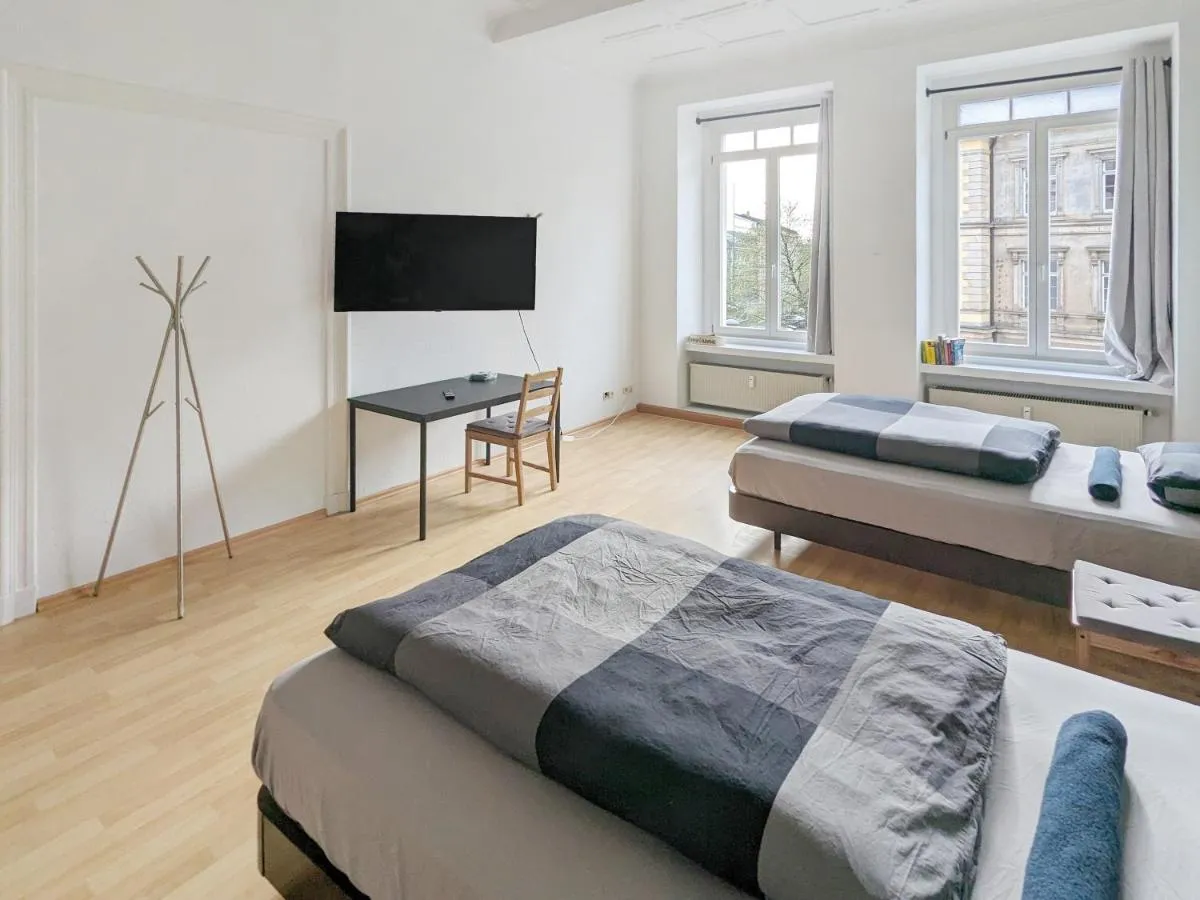 Image 4 of MonteurDreams-de Zentrale, Große 5Z Wohnung, 2 Bäder, Küche