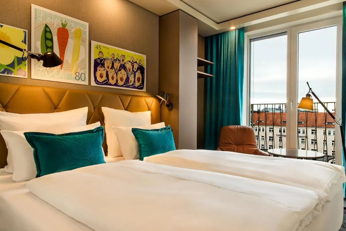 Image 5 of Motel One Leipzig-Post