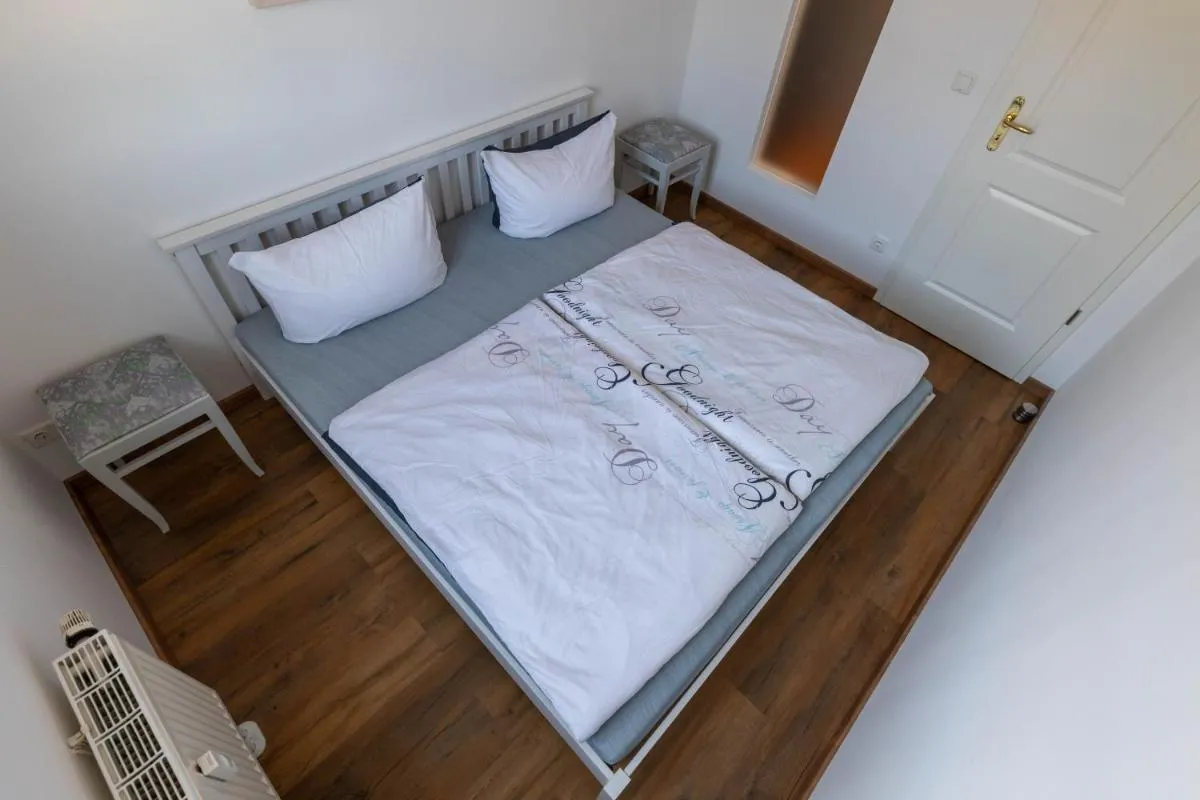 Image 6 of Parkside City Apartments No15