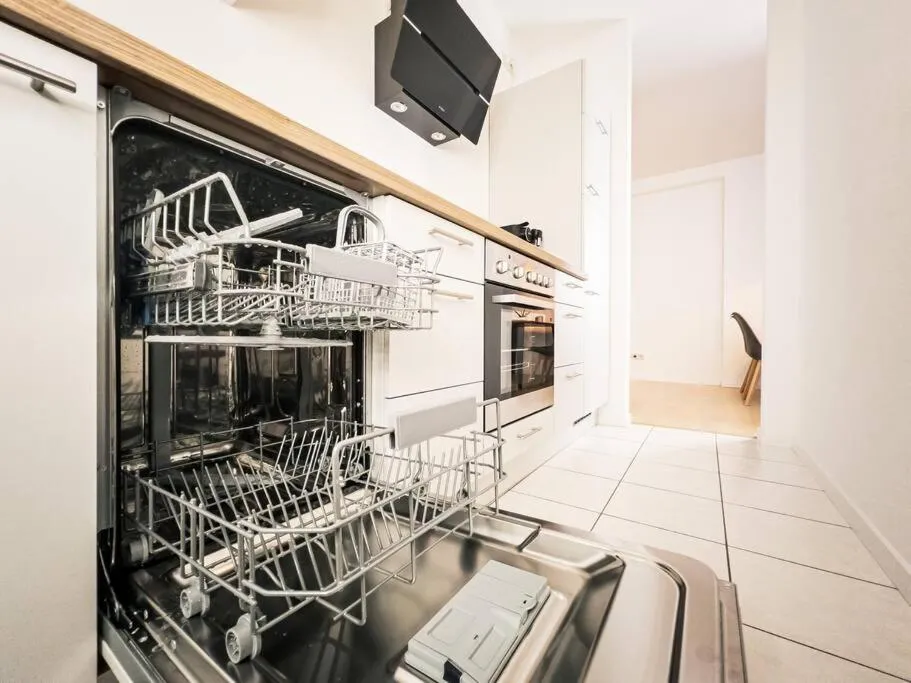 Image 3 of Purer Luxus mit 2 Schlafzimmern, Balkon und Privat-Parkplatz