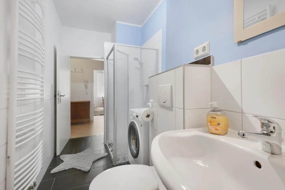 Image 3 of Retro Courtyard Central Leipzig