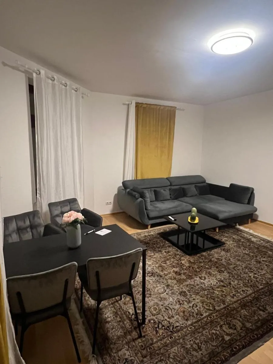 Image 3 of SJ Appartments II