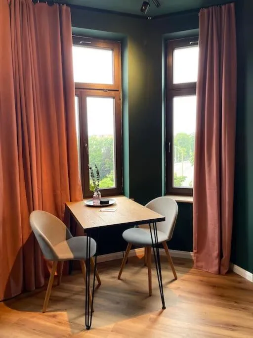 Image 5 of Schicke & zentrale Altbauwohnung