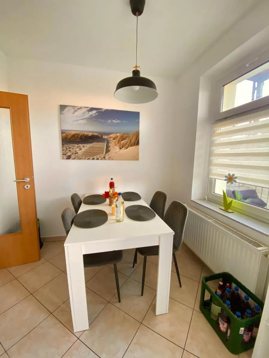 Image 4 of Schöne 3-Zimmer Monteurswohnung im Süden von Leipzig EG