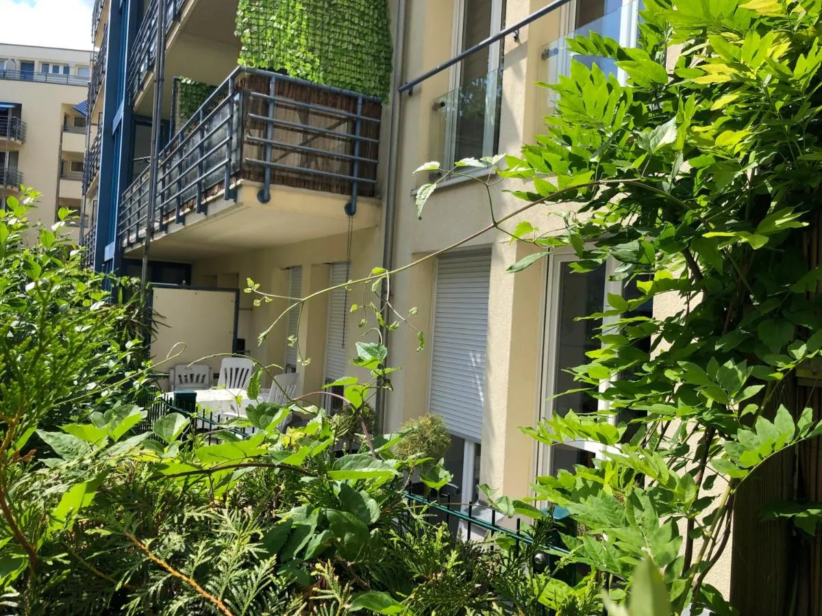 Image 5 of Sonnige Wohnung im Zentrum mit Terrasse u Tiefgarage – Netflix & Prime