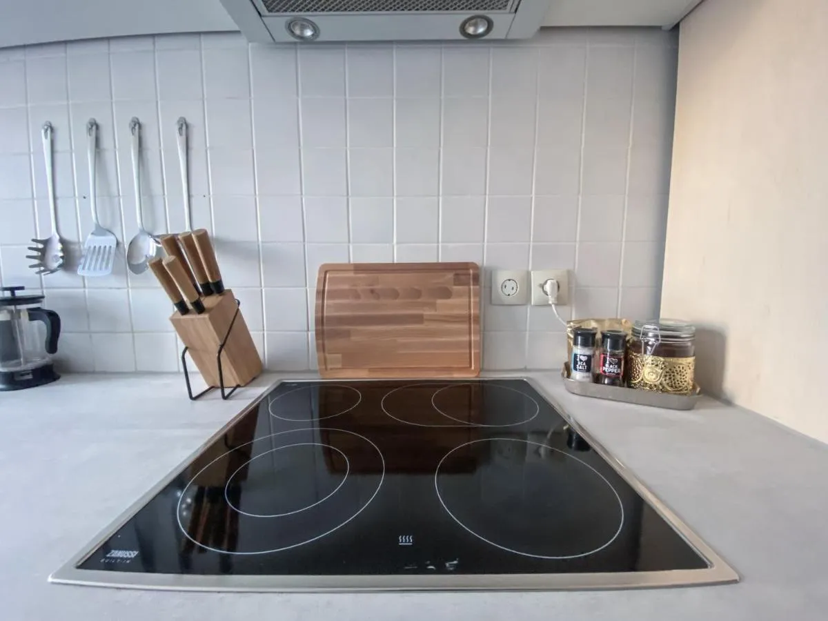 Image 1 of Stilvolle 2 Zimmer Wohnung mit Küche, TV, Waschmaschine