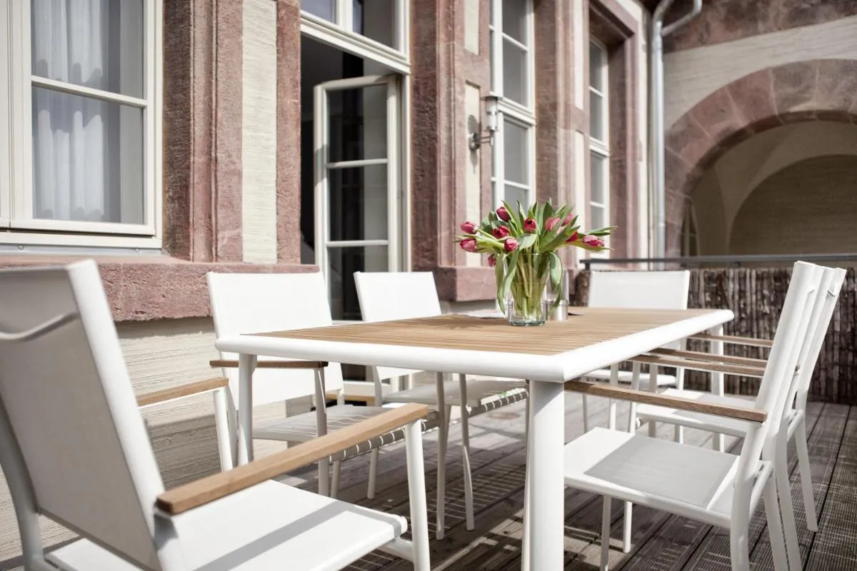 Image 2 of Studio 44