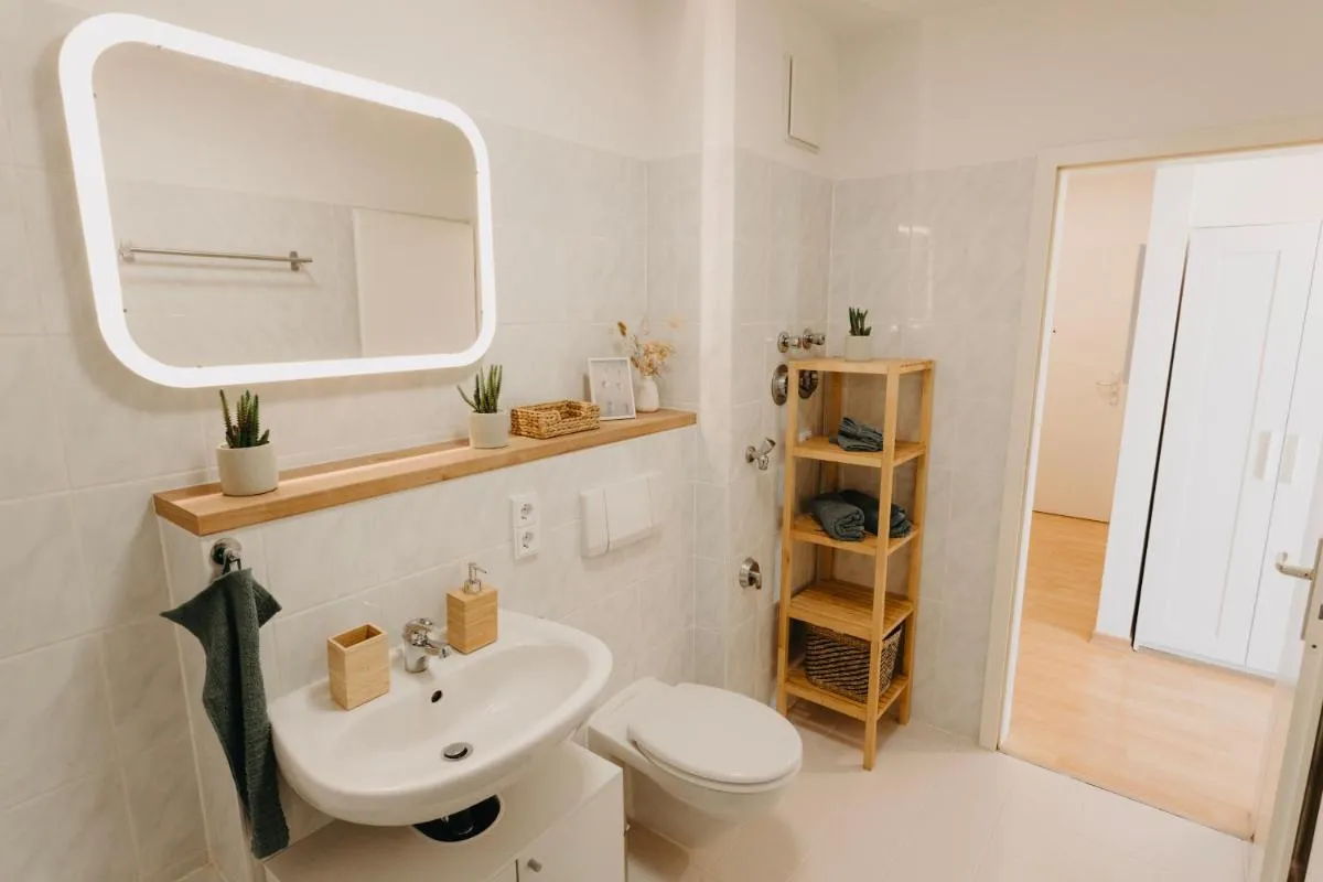 Image 2 of TRABER APARTMENTS 1 SZ Zentral Ruhig Balkon